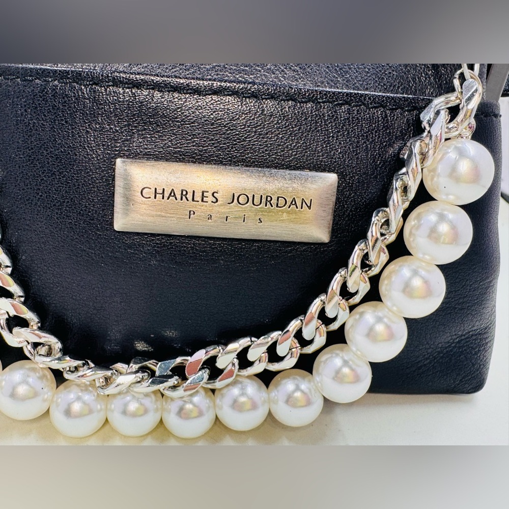 Charles Jourdan Paris Black Leather Mini Top-Handle Bag W/Pearl & Silver Chain - Picture 3 of 6